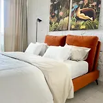 I Piotrkowska Z Wielkim Lustrem, Balkonem I Klimatyzacja Apartment *