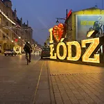 I Piotrkowska Z Wielkim Lustrem, Balkonem I Klimatyzacja Apartment Lodz