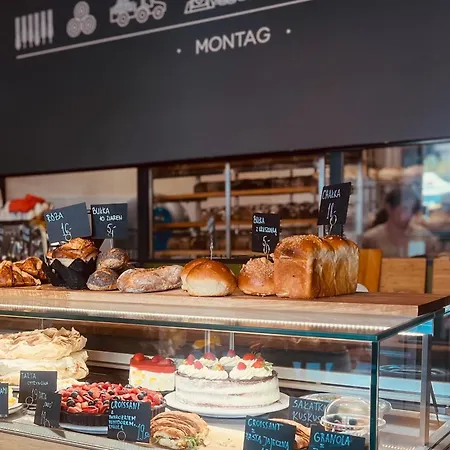 I Piotrkowska Z Wielkim Lustrem, Balkonem I Klimatyzacja Apartment