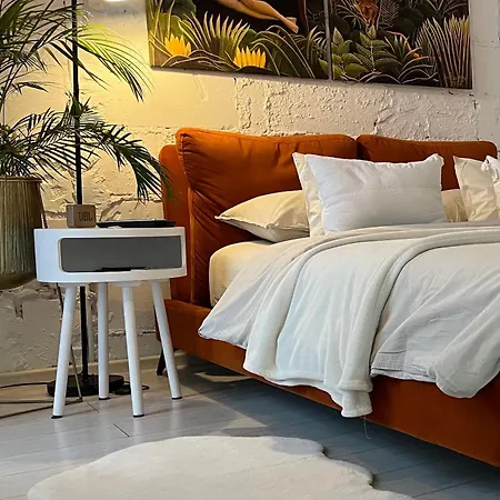 I Piotrkowska Z Wielkim Lustrem, Balkonem I Klimatyzacja Apartment