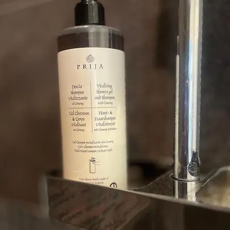 I Piotrkowska Z Wielkim Lustrem, Balkonem I Klimatyzacja