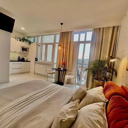 Apartment I Piotrkowska Z Wielkim Lustrem, Balkonem I Klimatyzacja *