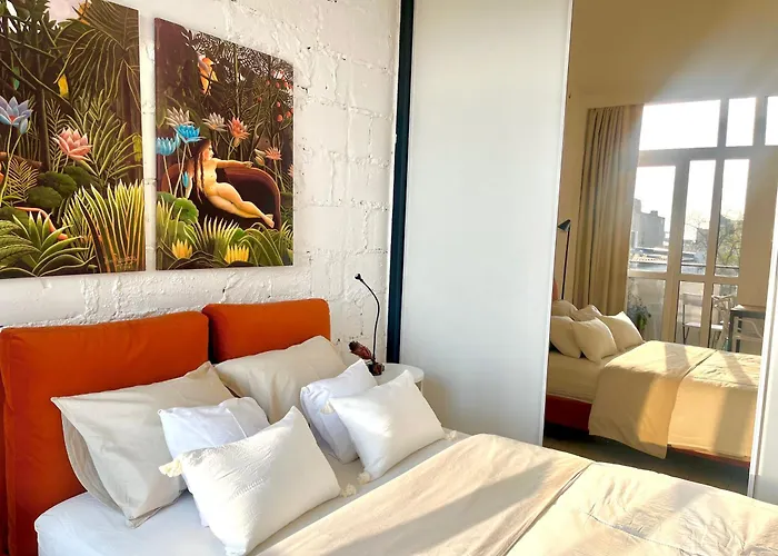 I Piotrkowska Z Wielkim Lustrem, Balkonem I Klimatyzacja