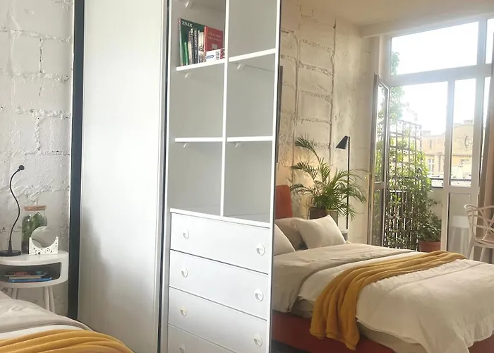 I Piotrkowska Z Wielkim Lustrem, Balkonem I Klimatyzacja 아파트 우치