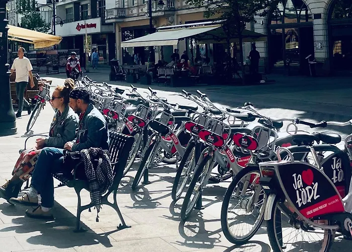 I Piotrkowska Z Wielkim Lustrem, Balkonem I Klimatyzacja 아파트 우치