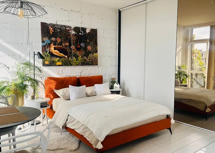 Lejlighed I Piotrkowska Z Wielkim Lustrem, Balkonem I Klimatyzacja