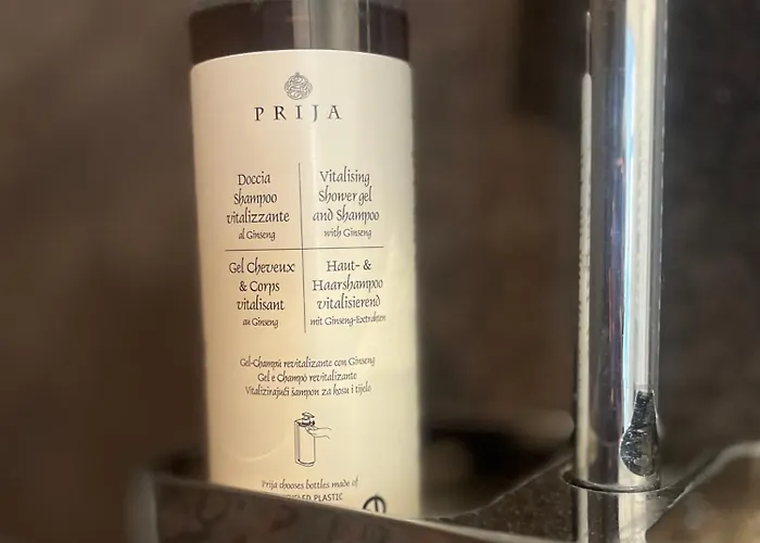 I Piotrkowska Z Wielkim Lustrem, Balkonem I Klimatyzacja